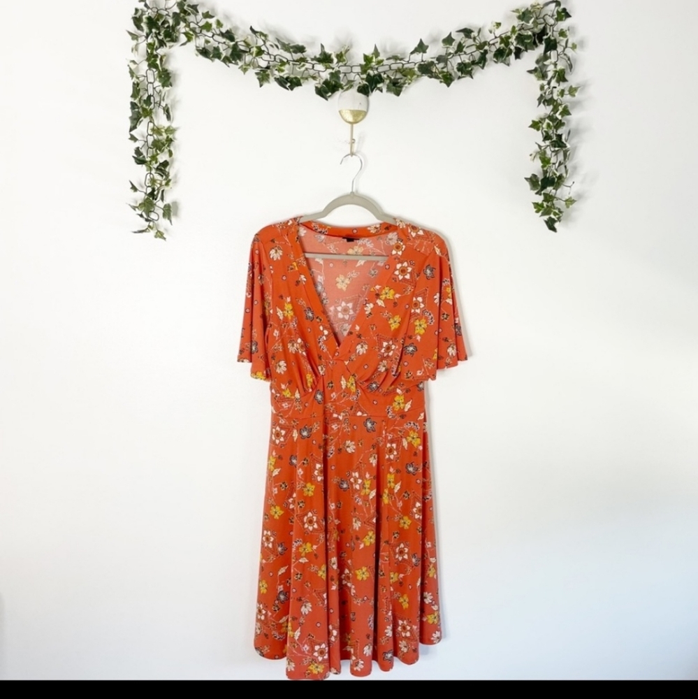 TORRID Orange Floral Dress Size 0 Large